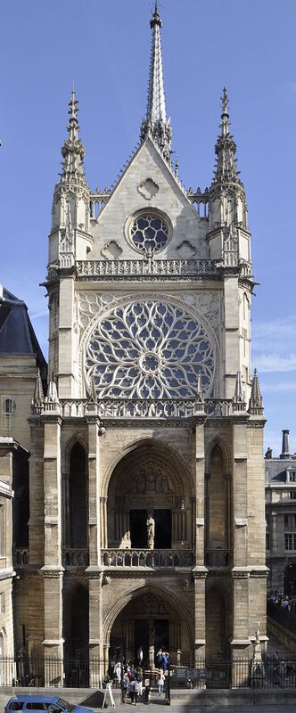 https://pireh.univ-paris1.fr/patrimoine/images/eglisesParis/496px-Sainte-Chapelle_de_Paris_vue_du_Palais_de_justice.JPG