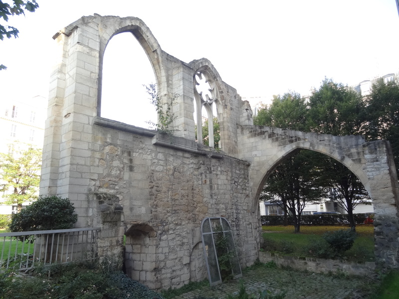 https://pireh.univ-paris1.fr/patrimoine/images/eglisesParis/Paris_13e_-_HC3B4pital_Broca_-_ruines_couvent_CordeliC3A8res_1.JPG