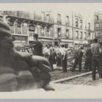 https://pireh.univ-paris1.fr/patrimoine/images/liberation_paris/barricade_65_monge.jpg