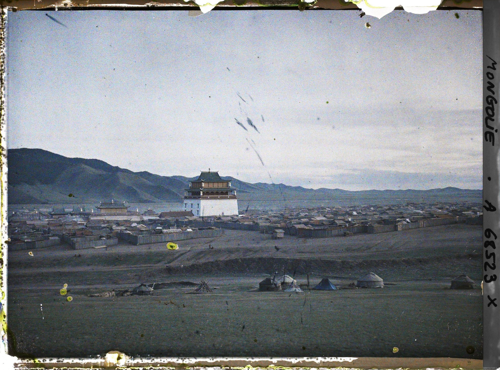 Vue panoramique de Baruun Khüree ou Gandantegchinlin, la "ville des lamas"